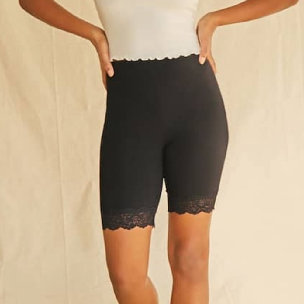 Biker shorts !  With lace trim‼️NEW